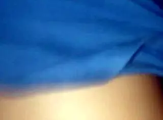 venezolana colombiana chilling on couch watching tv 😏🍑