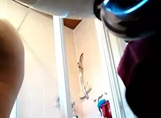 shh, spying on sexy amonwan's hidden cam secrets right now