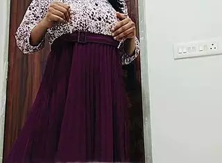 college girl big brinjal fingering creamy orgasm!