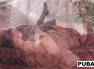 Lola Foxx Fingers Tight Wet Bubble Butt Pussy