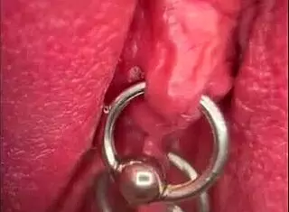 hot milf aqua pola squirts wet shaved pussy in 10 pee clips...