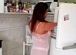 sarah rosa's sexy kitchen cookout with tits ass and homemade fetish fun