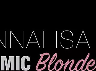 mistress annalisa's footjob makes slave cum hard 😈👣💦