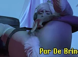 brazilian tease plays pussy with sneaky anal plug