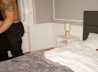 Black babe dives into wild gangbang curious af 😲🍆👥💦