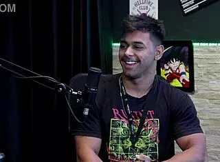 i learned filming porn angles but gotta fuck better knowing positions now