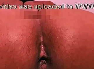 Ninfa Negra Fingers Ass in Steamy Solo Masturbation