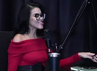 Annie clementine hottest podcast prelims bia hot?