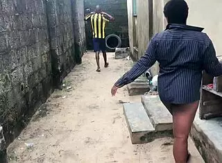 Oiled curvy babe outdoor sex fails hard