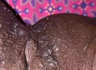 ebony slut takes bbc creampie deep in her squirting pussy