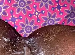 ebony slut takes bbc creampie deep in her squirting pussy