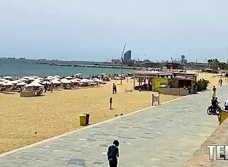 Perfect Small Tits Nude At Barcelona Beach Apra Shay Don Mulatito