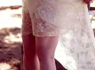 you wanna see sunny lane ride cowgirl stripping outdoors?