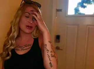 stephanie summers asks this raw bbc too big for my tight pussy closeup interracial rough?