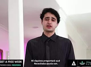 Naughty wife sneaks nuru massage from hubby's assistant