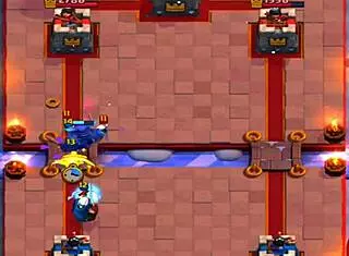 Coreano gets his ass pounded hard by hungry teens.