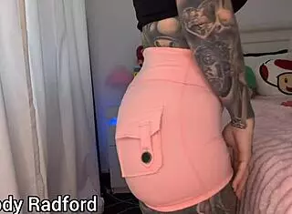 melody radford's huge fake tits burst outta gym leggings haul