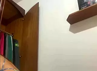 i love flashing my wet pussy to get cocks rock hard and dripping