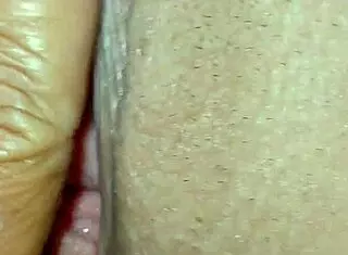 Quer ver essa bucetao squirting de tesão?