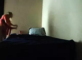 milf masseuse couldnt hold lust fucked client on cam