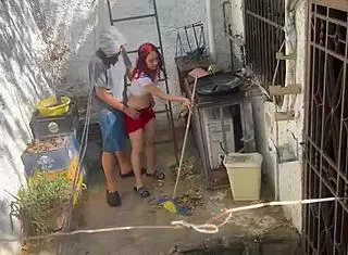 stepsis skirt backyard ass too tempting daddy ignore?