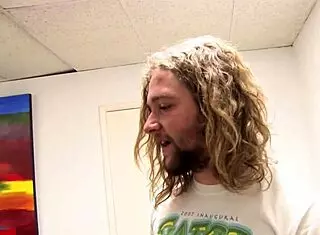 brunette milf's gaping pussy takes monster cock deep 😩💦