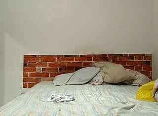 Booty girl teases in tight panties