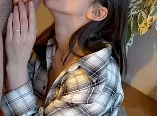 Innocent 18+ Teen Sloppy Blowjob POV Ends Explosive Cumshot Amateur