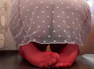 Busty milf rams dildo deep while camera captures her saggy tits bouncing