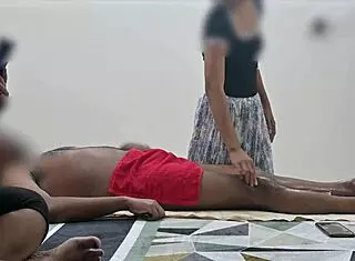 this happy ending massage flashes right to your explosion