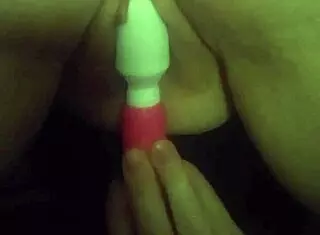 chubby mature girl fingers her wet pussy solo play