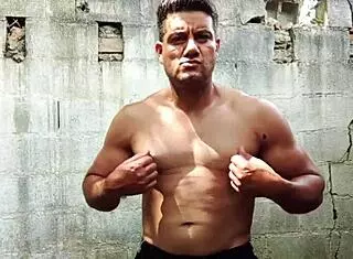 Yuri gaúcho bodybuilder flashes hairy armpits jerks huge cock to massive cumload