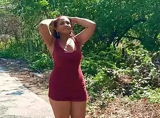 mexican milf flashes natural tits and ass on cancun streets to neighbors