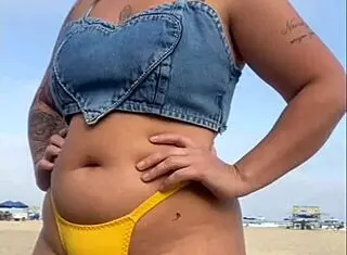 look at that guy's hard cock i made bulge on the beach flashing!