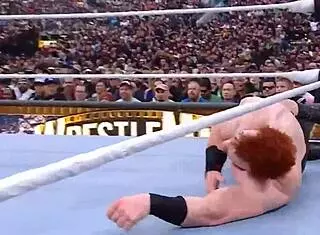gunther battles sheamus and drew mcintyre for intercontinental title at wrestlemania 39