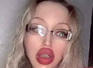 4:40 Russian Huge Fetish with Glasses