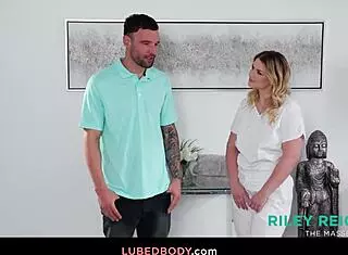 oh man riley reign's nuru massage on alex legend got me... ugh deepthroat handjob heaven