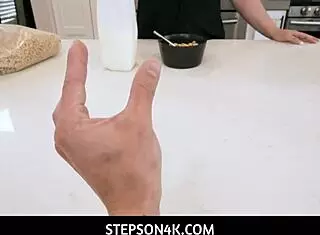 Ginger Stepmom Delivers Stepson Titjob First-Hand Experience