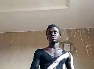 wanna watch kwameoppong65 shake her monster cock in that hot 18+ dance?
