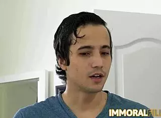 Osa Lovely brings stepdaughter's boyfriend home for cougar fuck 😈