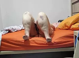 coolmarina wakes craving vicious dick 🍆😈