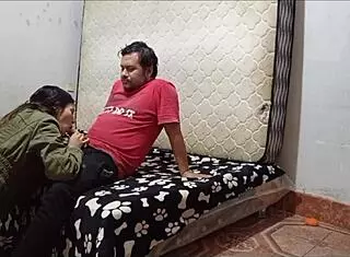 Forgot cash for move, paying with my wet chochito papi!