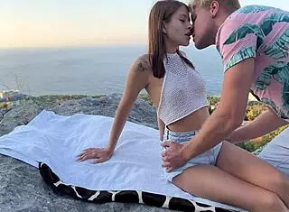 I Fucked A Teen Babe Outdoors At Sunset!