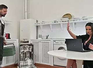 frustrated housewife jolee love cheats with husband-watching dp frenzy