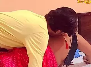 Hot Indian Housewife Fucked Hardcore by Servant Quickie