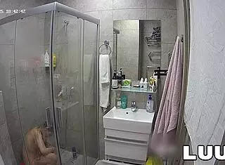 kareflore films amateur homemade shower routine voyeur style