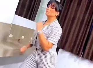 Daniela Darcourt shakes her peruvian ass sexy