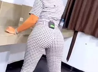 Daniela Darcourt shakes her peruvian ass sexy