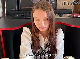 Stepdaughter Sucks Stepdad Dick Deep Swallow!