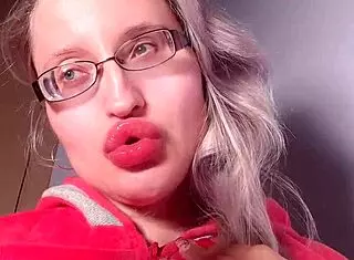hey bimbo, worship my red lipgloss goddess in findom webcam glasses session?